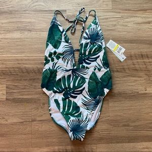 NWT Beautiful Bikini Lap Swimsuit!